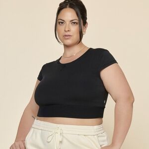 POPFLEX Classic Black Crop Top